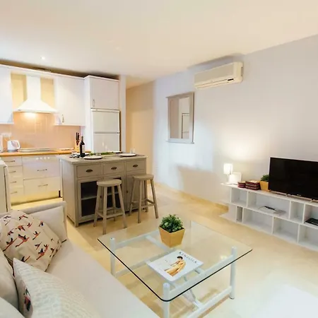 One & Lux- Lagar Apartment Seville Exterior photo