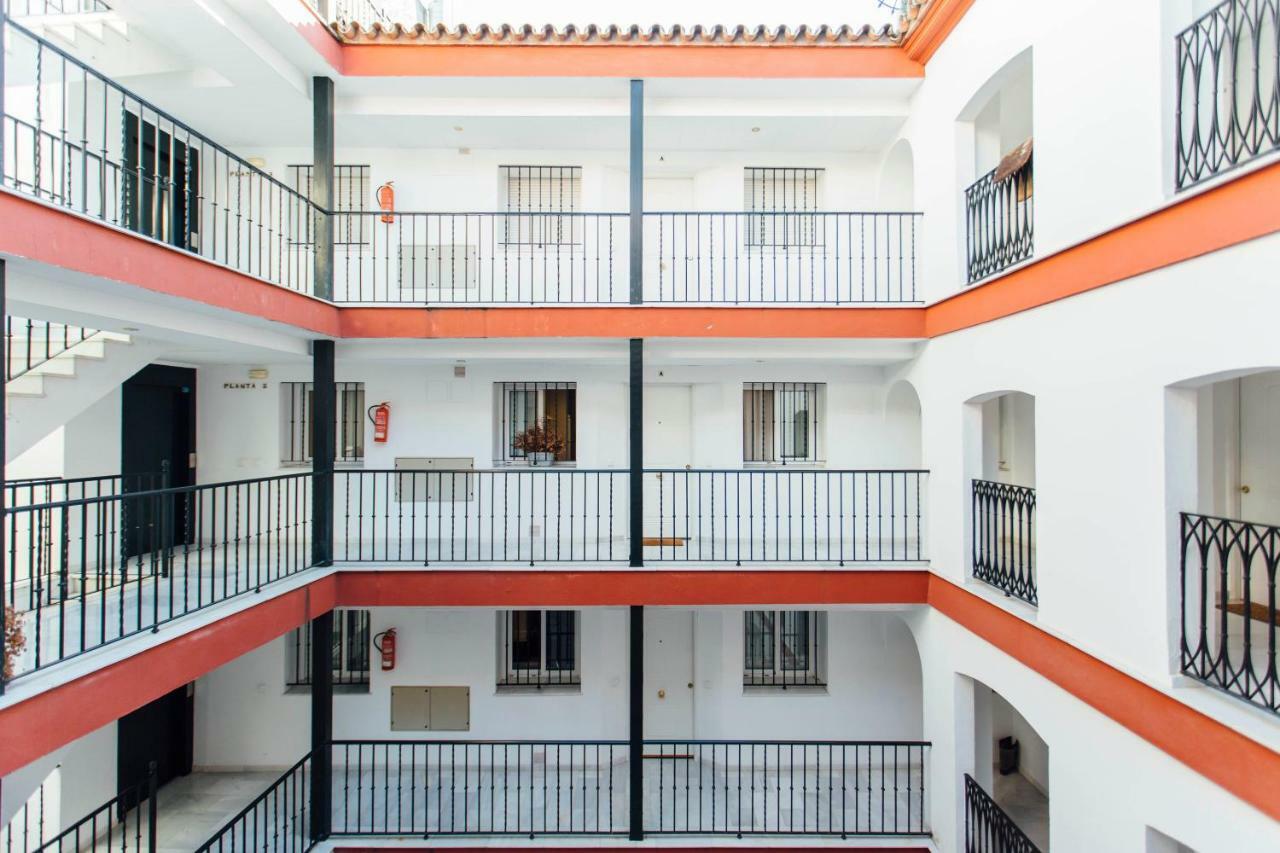 One & Lux- Lagar Apartment *