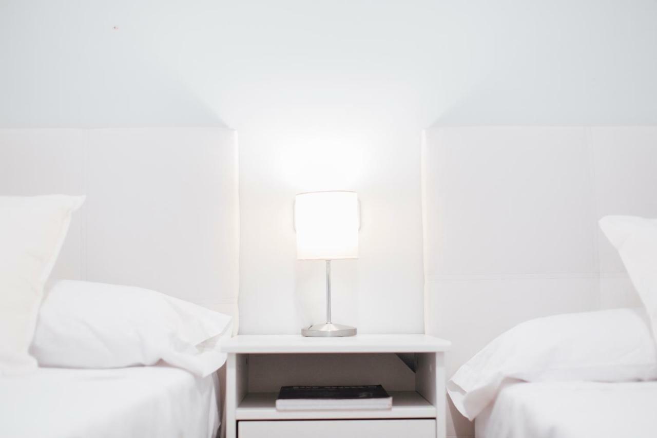 One & Lux- Lagar Appartement