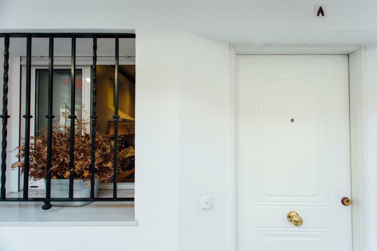 One & Lux- Lagar Seville